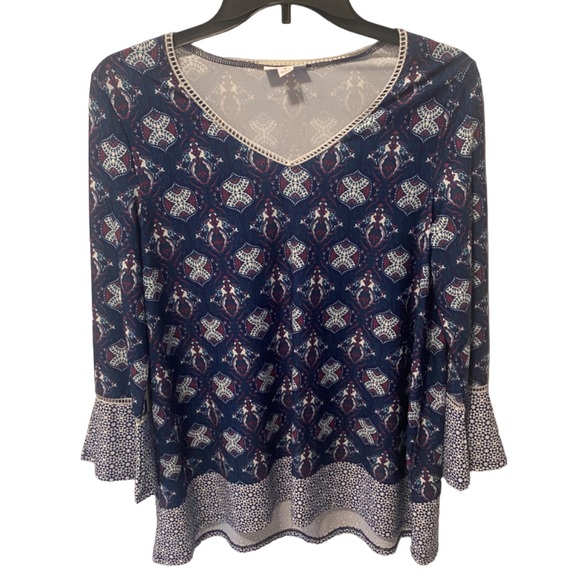 Wrangler Tops - Wrangler Women’s 3/4 Bell Sleeve blouse, size small